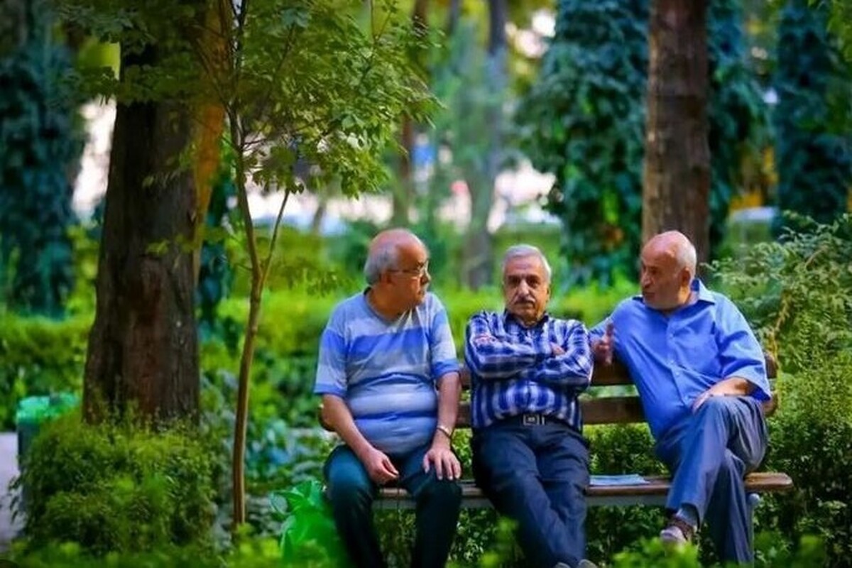 نایب رئیس کانون عالی بازنشستگان تامین اجتماعی از تبعیض در حق بیش از ۴میلیون بازنشسته کارگری انتقاد کرد.