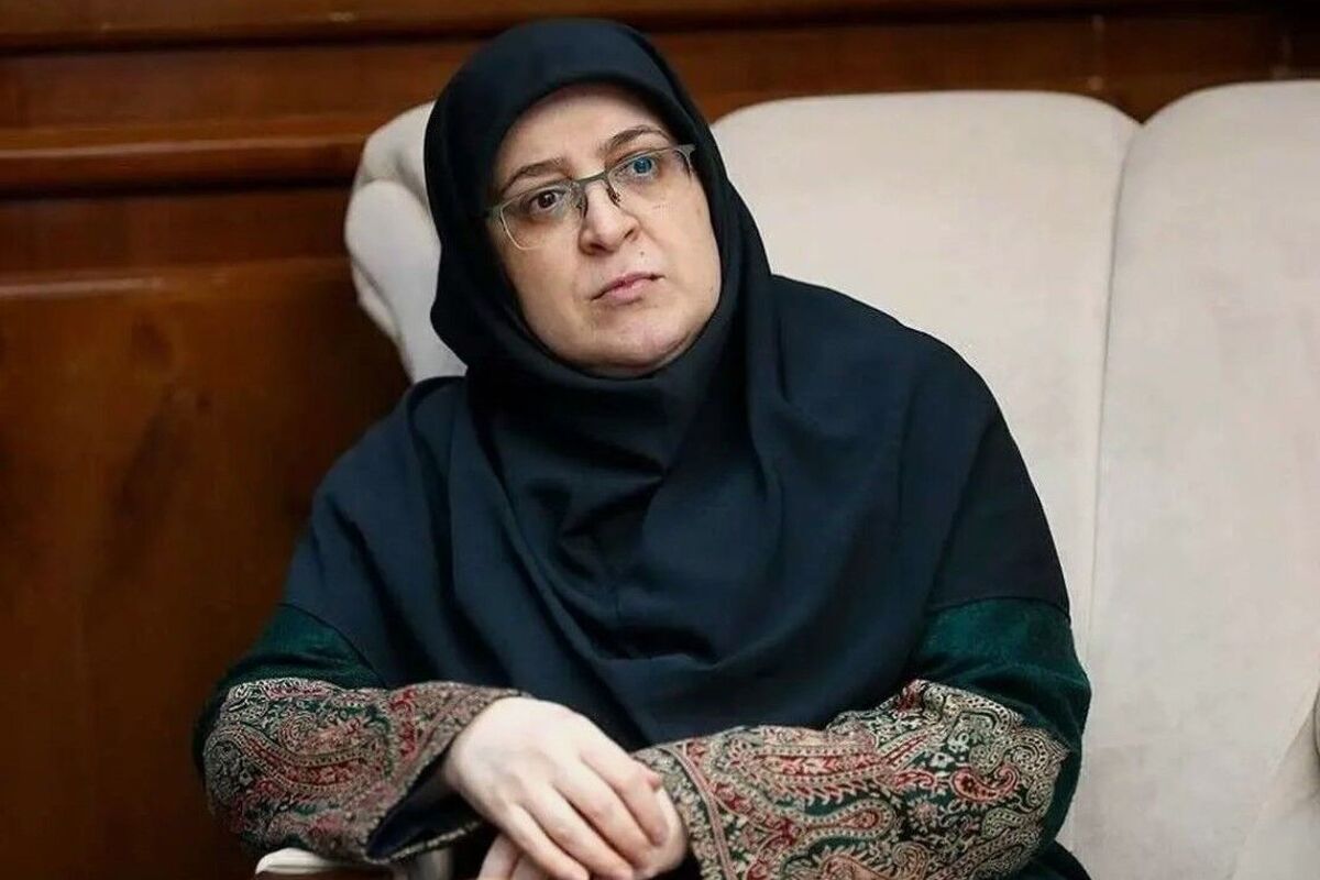 سخنگوی دولت در نشست مشترک وزیر کار و رفاه اجتماعی با سمن‌ها گفت: از اینکه در کنار وزیر تعاون، کار و رفاه اجتماعی هستم احساس غرور می‌کنم، زیرا او از جنس، کار و تغییر است.