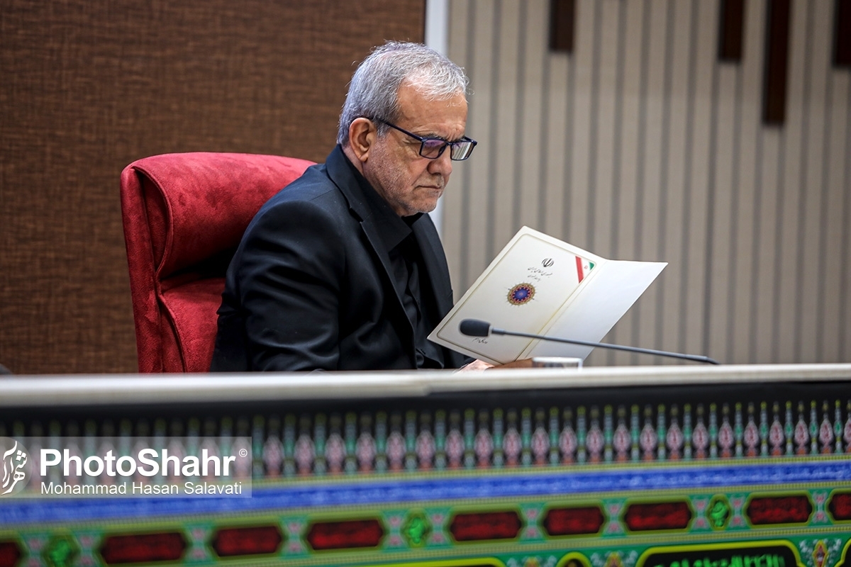 رئیس کمیسیون امنیت ملی و سیاست خارجی مجلس شورای اسلامی در مورد سفر رئیس‌جمهور دولت چهاردهم به عراق گفت: سفر «مسعود پزشکیان» به بغداد فرصت خوبی برای ارتقای سطح روابط دو کشور در حوزه‌های اقتصادی، امنیتی و سیاسی است.