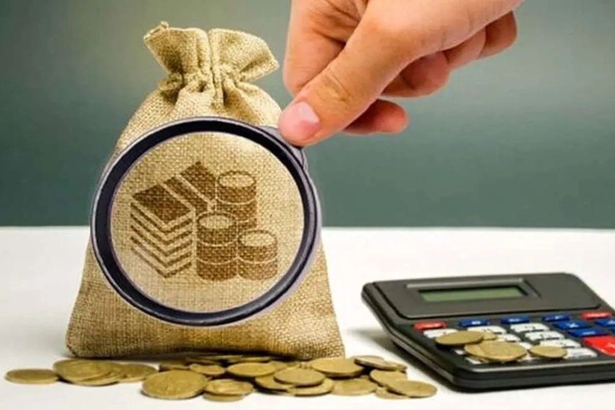 تحقق ۷۶ درصد درآمد‌های عمومی خراسان رضوی در ۵ ماه نخست سال نشان می‌دهد میزان افزایش درآمد‌ها در قانون بودجه با ظرفیت‌های فعلی استان همخوانی ندارد.