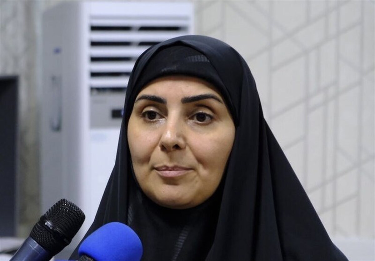 وزیر راه وشهرسازی از کمبود اتوبوس در مرز‌های کشور برای بازگشت زائران اربعین خبر داد و گفت: با وزرای نفت و صمت برای تامین اتوبوس زائران تفاهم کرده‌ایم.