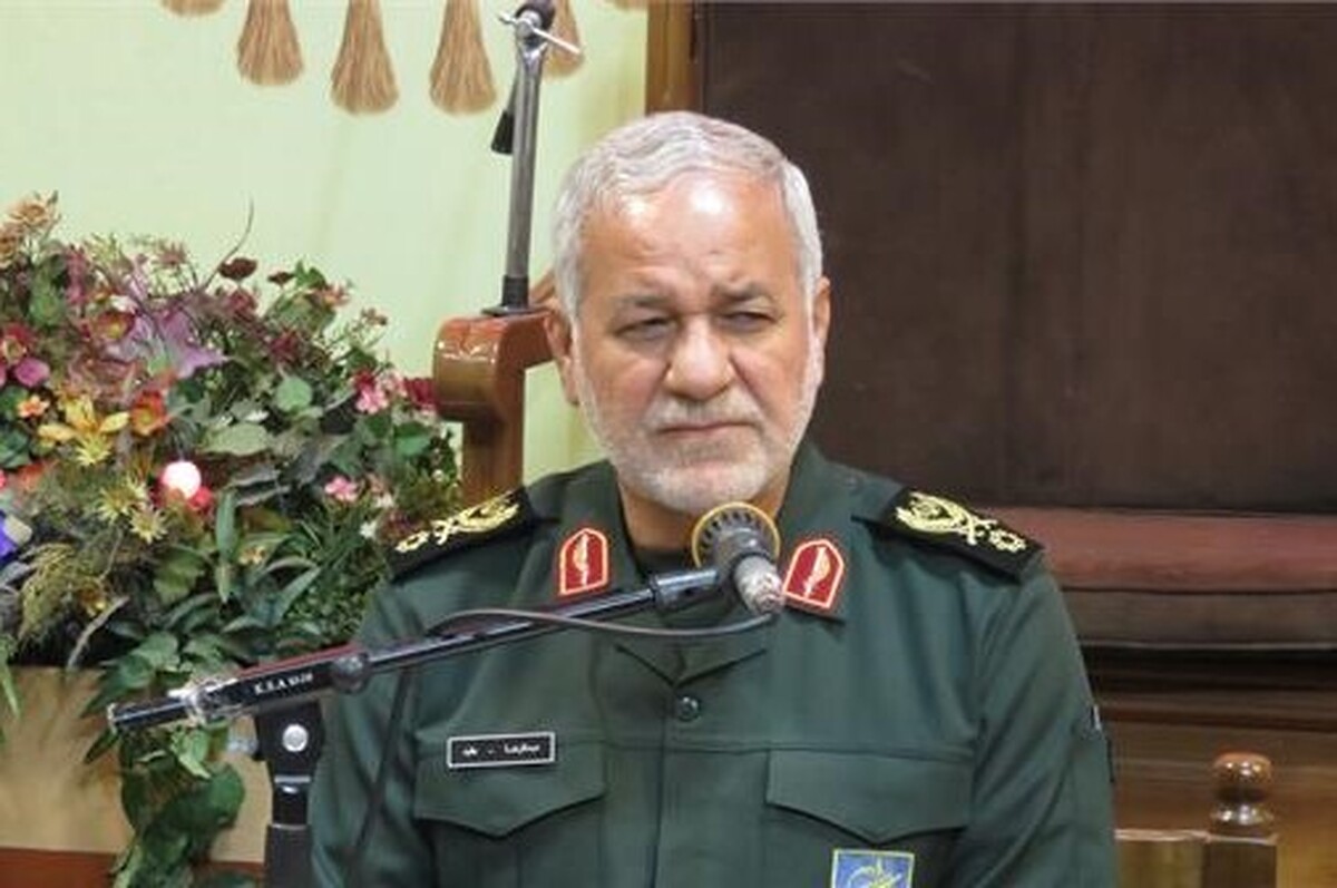 فرمانده قرارگاه سازندگی خاتم‌الانبیا(ص) با تأکید بر اینکه ما نباید از منافع کشور در توسعه «میدان گازی آرش» کوتاه بیاییم، گفت: توسعه میدان آرش از نان شب ما واجب‌تر است؛ چون این میدان مشترک است.