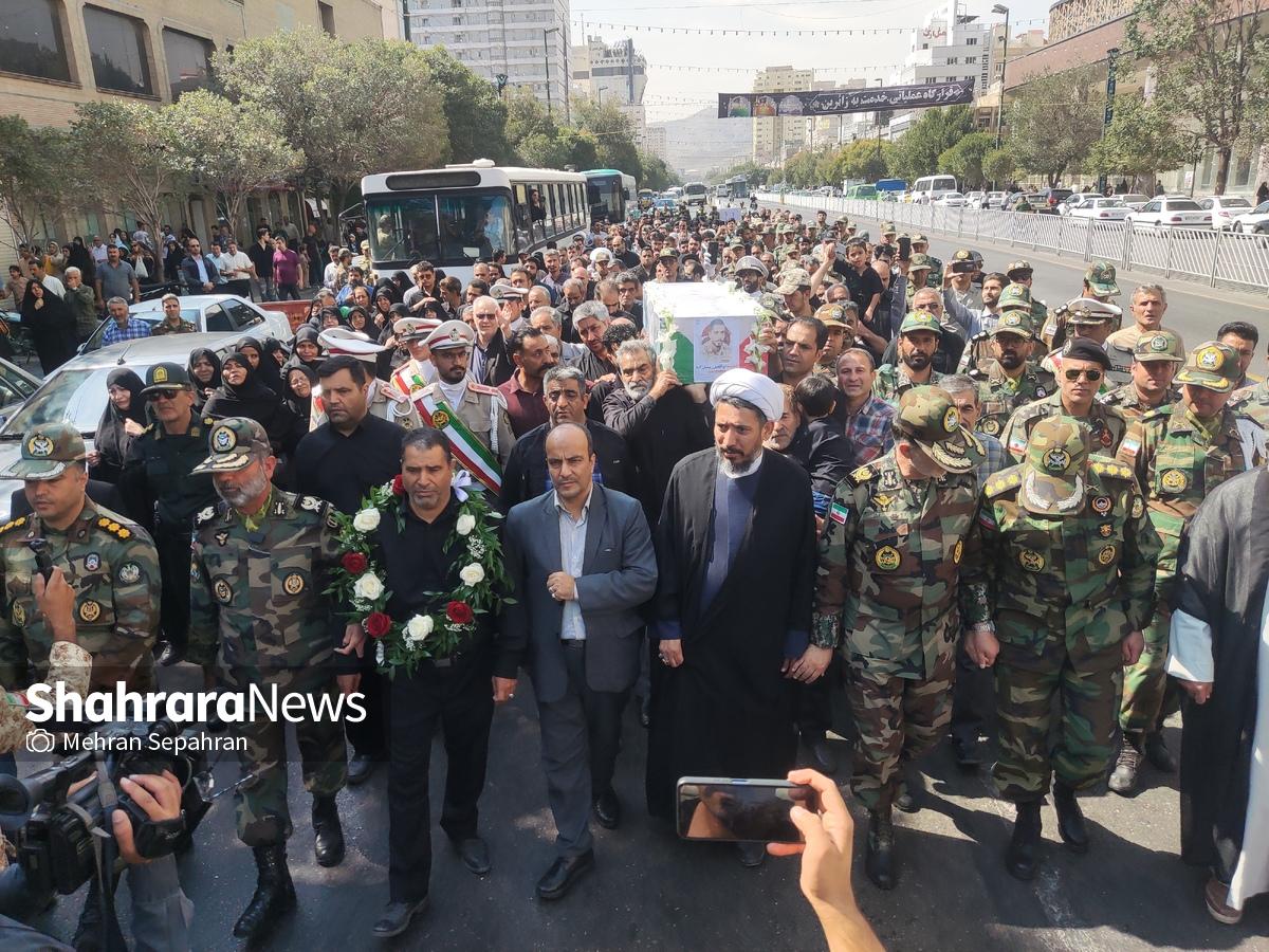 از ساعت ۹ صبح امروز، مشهدالرضا (ع) میزبان آیین تشییع پیکر پاک شهید «ابوالفضل ربیع‌زاده» است؛ سرباز قهرمان مرزبانی ارتش که روز دوشنبه در جریان مقابله با عملیات نفوذ تروریست‌های گروهک جیش الظلم به شهادت رسید.
