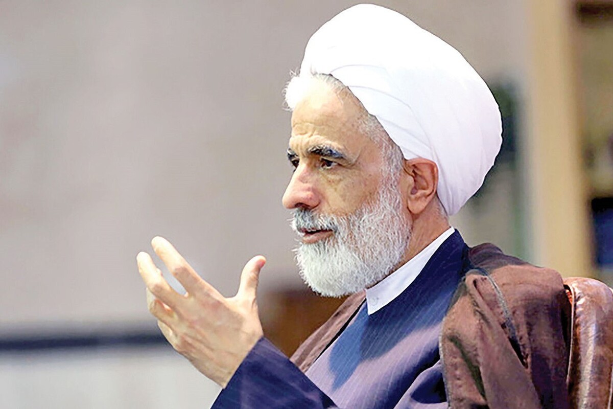 حجت‌الاسلام و المسلمین مجید انصاری کار خود را از امروز - شنبه سوم شهریور - در معاونت حقوقی رئیس‌جمهوری آغاز کرد.