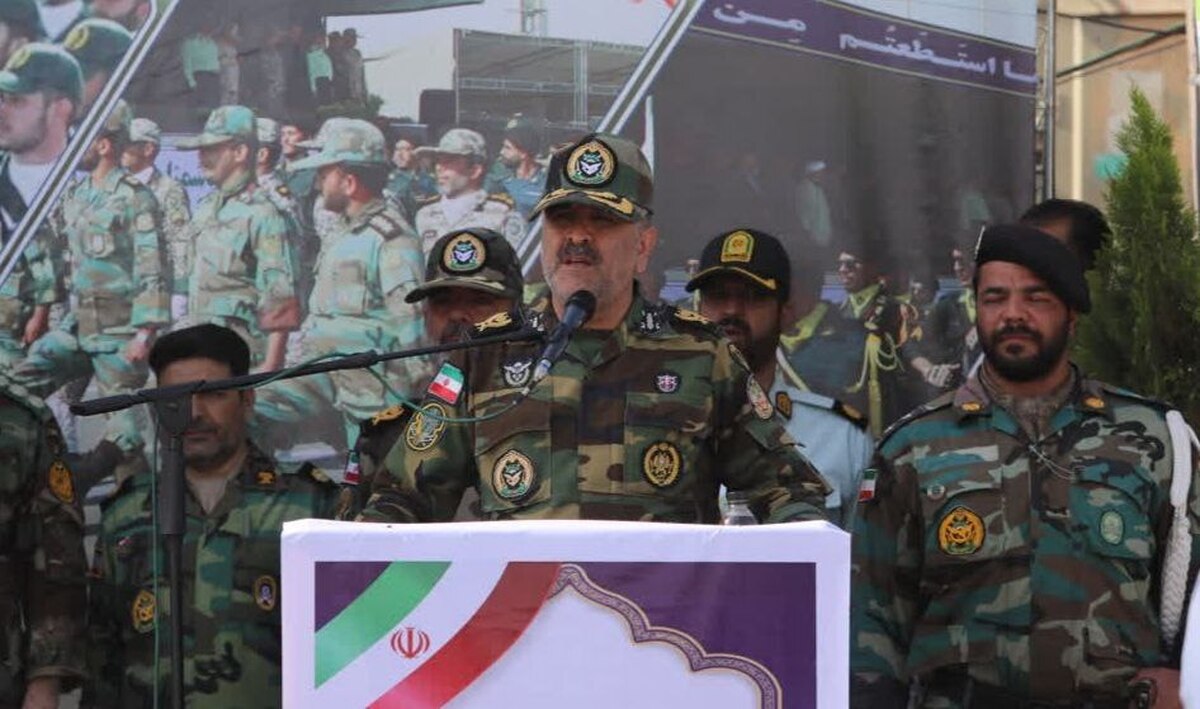 ارشد نظامی ارتش و فرمانده قرارگاه منطقه‌ای شمال شرق نیروی زمینی ارتش جمهوری اسلامی گفت: تعامل و هماهنگی میان نیرو‌های مسلح مستقر در استان خراسان رضوی برای برقراری امنیت و ثبات در استان برقرار است.