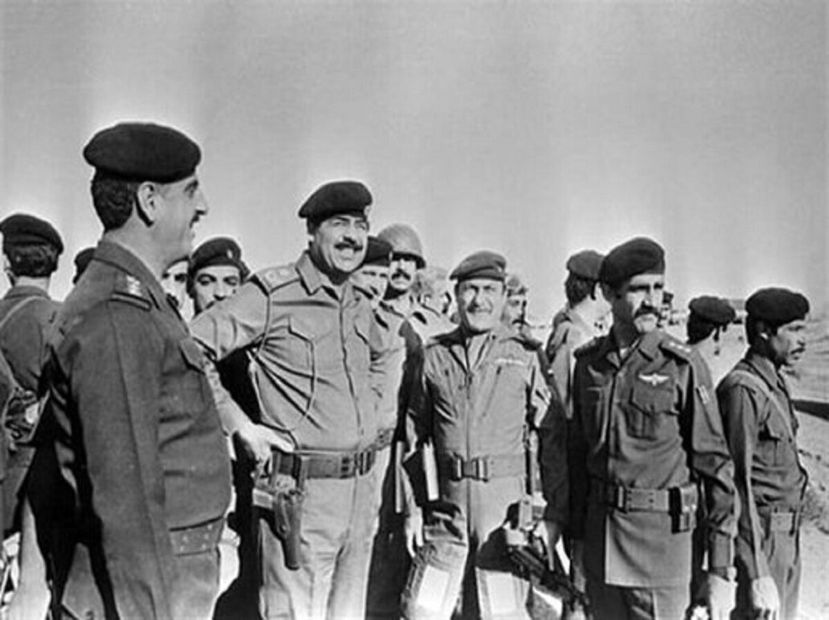 اگر چه سرمایه‌گذاری عراق در کردستان ایران در ابتدا به دلیل وجود زمینه مساعد، آثار فوری‌تری بر جا می‌گذاشت، لیکن عراق اهداف عمده‌تری را در جنوب ایران دنبال می‌کرد که از نظر جغرافیایی و سیاسی و اقتصادی در مقایسه با غرب، از اهمیت بسیار برخوردار بود.