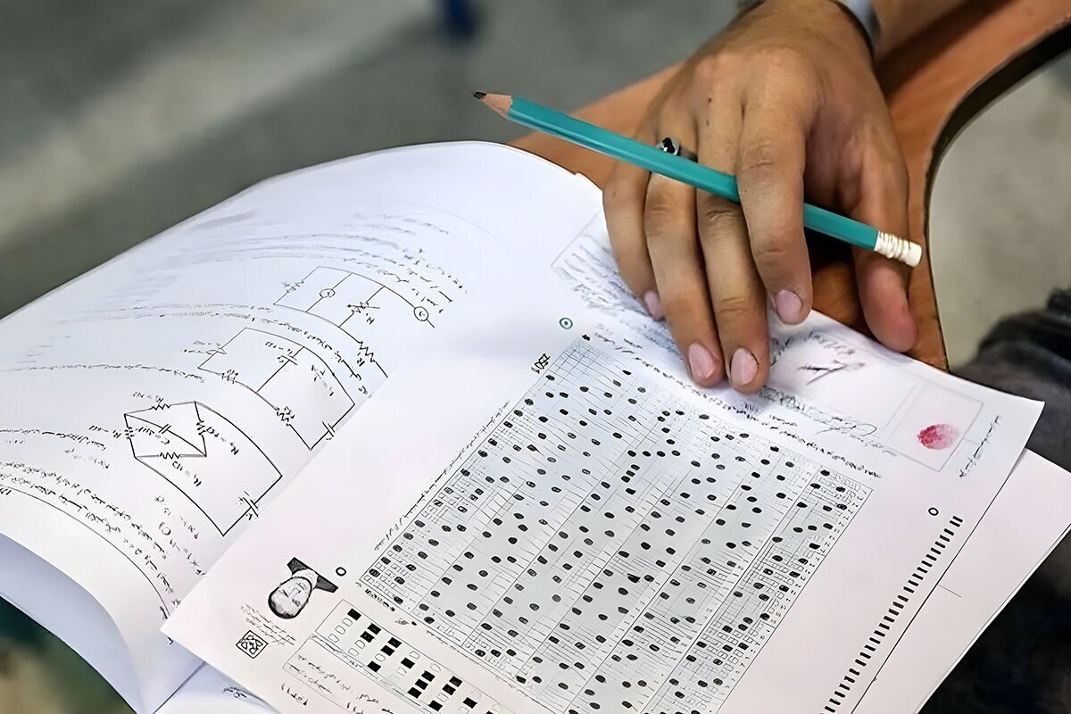 پور عباس، رئیس سازمان ملی سنجش گفت: سال آینده نمرات کلاس یازدهم و دوازدهم تاثیر ۶۰ درصدی در کنکور دارد؛ تاثیر آزمون سراسری ۴۰ درصد است