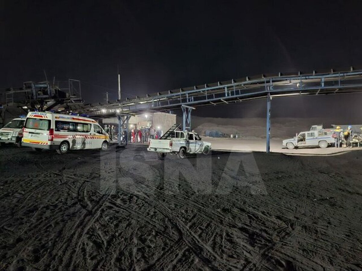 مدیریت بحران استان خراسان جنوبی اعلام کرد: بر اثر حادثه انفجار در معدن زغال‌سنگ طبس، متاسفانه تا این لحظه ۱ نفر فوتی و ۱۵ نفر نیز مجروح شده‌اند و تعداد فوتی‌ها افزایش خواهد یافت.