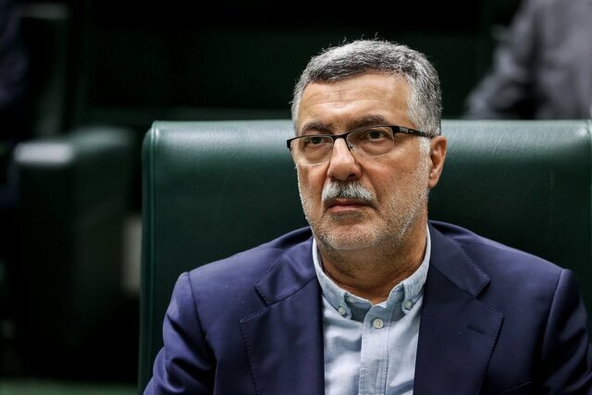 وزیر بهداشت در دستورات جداگانه‌ای به رؤسای دانشگاه‌های علوم‌ پزشکی بجنورد و مشهد، خواستار بسیج تمامی امکانات برای ارائه خدمات درمانی به زلزله‌زدگان شد.
