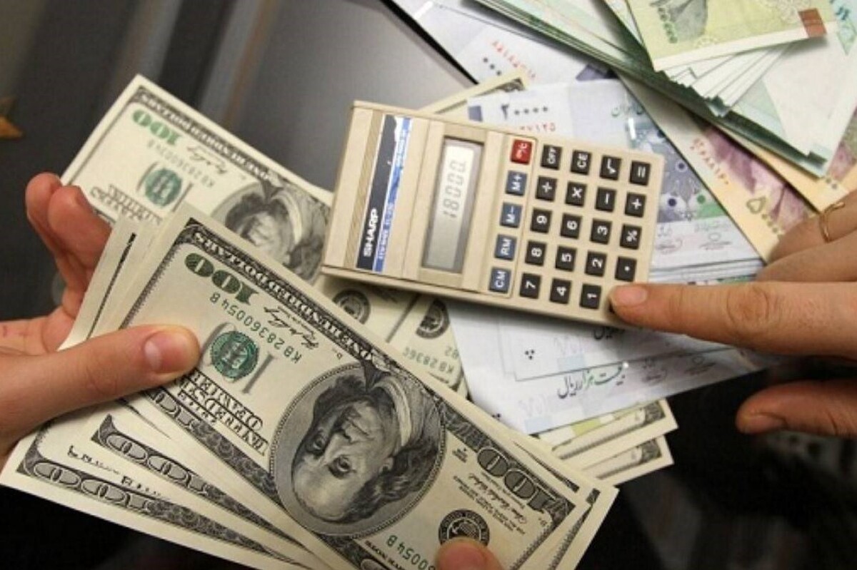 سخنگوی کمیسیون صنایع و معادن مجلس گفت: تا انگیزه و مشوق‌های صادرات غیرنفتی را برای صادرکننده بیشتر نکنیم، موانع را برنداریم و بخشودگی مالیاتی ندهیم، کار درست پیش نمی‌رود.