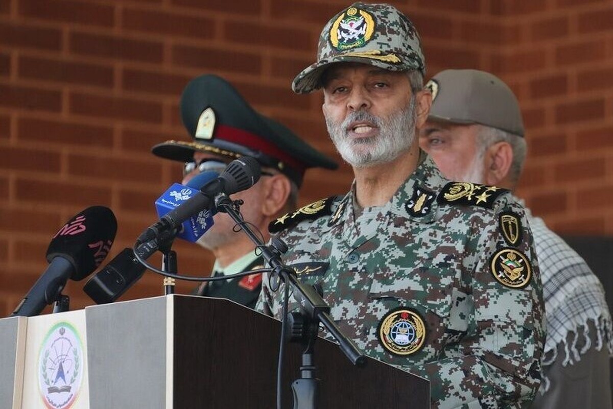فرمانده کل ارتش جمهوری اسلامی ایران گفت: ادامه شرارت‌های رژیم صهیونیستی به نابودی قطعی آنها منجر خواهد شد. عملیات صادق ۲ یک پیام بود برای اینکه بدانند باید دست از شرارت، تجاوز، کودک‌کشی و زن‌کشی بردارند و حق حاکمیت سایر کشورها را محترم بشمرند. این عملیات قطعا باید بازدارندگی لازم را ایجاد کرده باشد اگر عاقلانه به پیام این عملیات فکر کرده باشند.