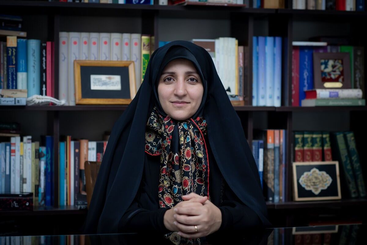 معاون ریاست جمهوری در امور زنان و خانواده بر نقش کلیدی زنان در عرصه‌های تخصصی و مدیریت تعادل بین کار و زندگی تاکید کرد.