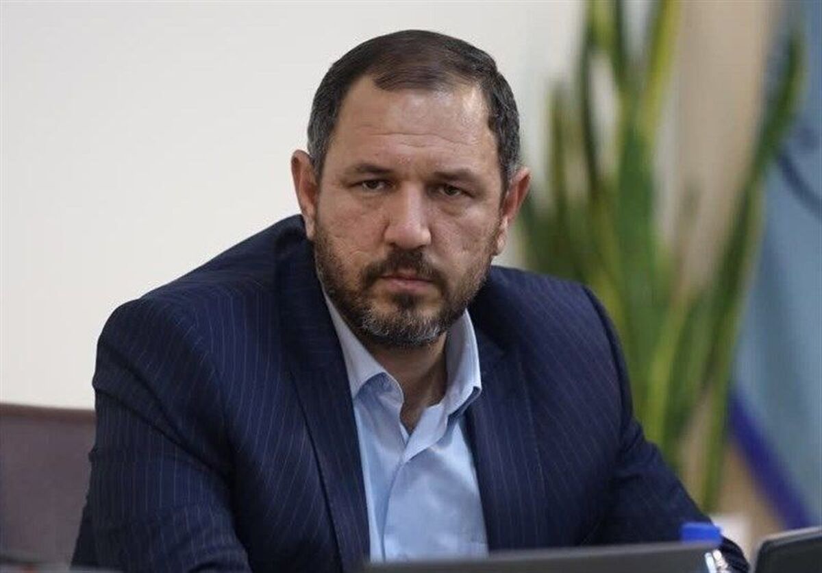 سخنگوی شورای اسلامی شهر مشهد مقدس گفت: قانون درآمد‌های پایدار شرایط بسیار دشواری را از حیث منابع مالی پیش روی شهرداری‌ها قرار داده و باید اصلاح شود.