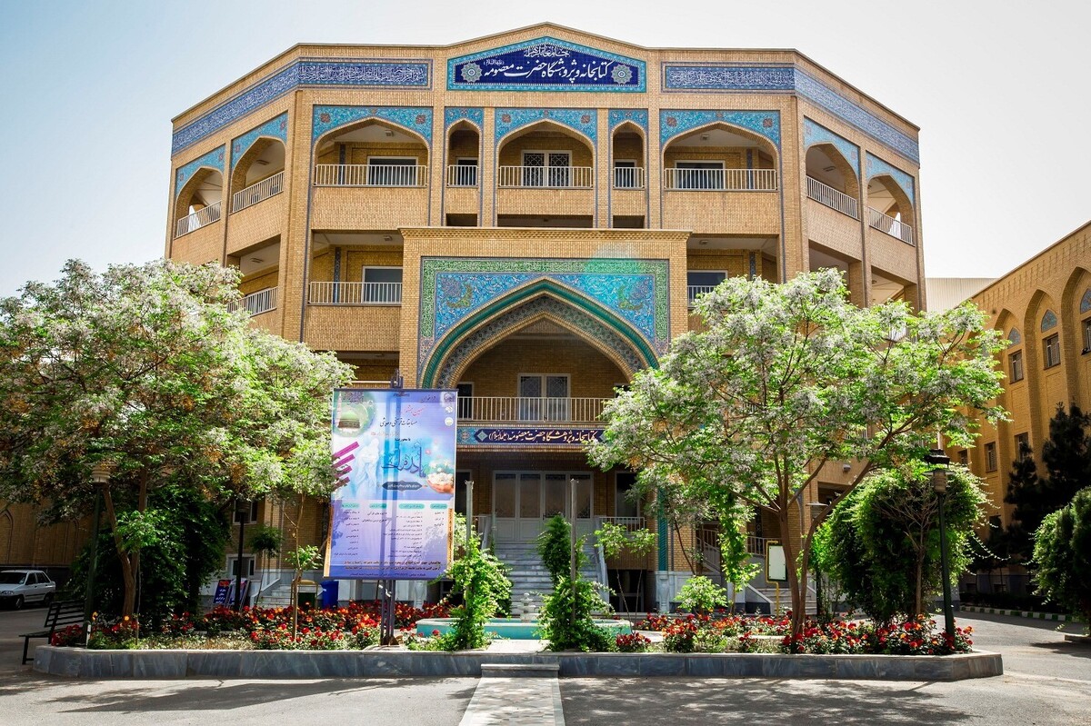 مدیر مرکز آموزش غیر حضوری و مجازی جامعه الزهرا سلام‌الله‌علی‌ها از پذیرش ۷۰۰ بانوی طلبه در سطح دو و سه غیرحضوری و مجازی خبر داد.
