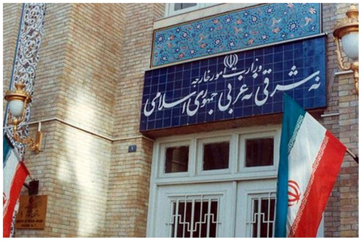 با توجه به تکرار مواضع جانبدارانه و مغایر با موازین حقوق بین‌الملل دولت استرالیا نسبت به تحولات اخیر منطقه، «ایام مک کانویل»، سفیر این کشور در تهران از سوی مدیرکل آسیا و اقیانوسیه به وزارت امور خارجه احضار شد.