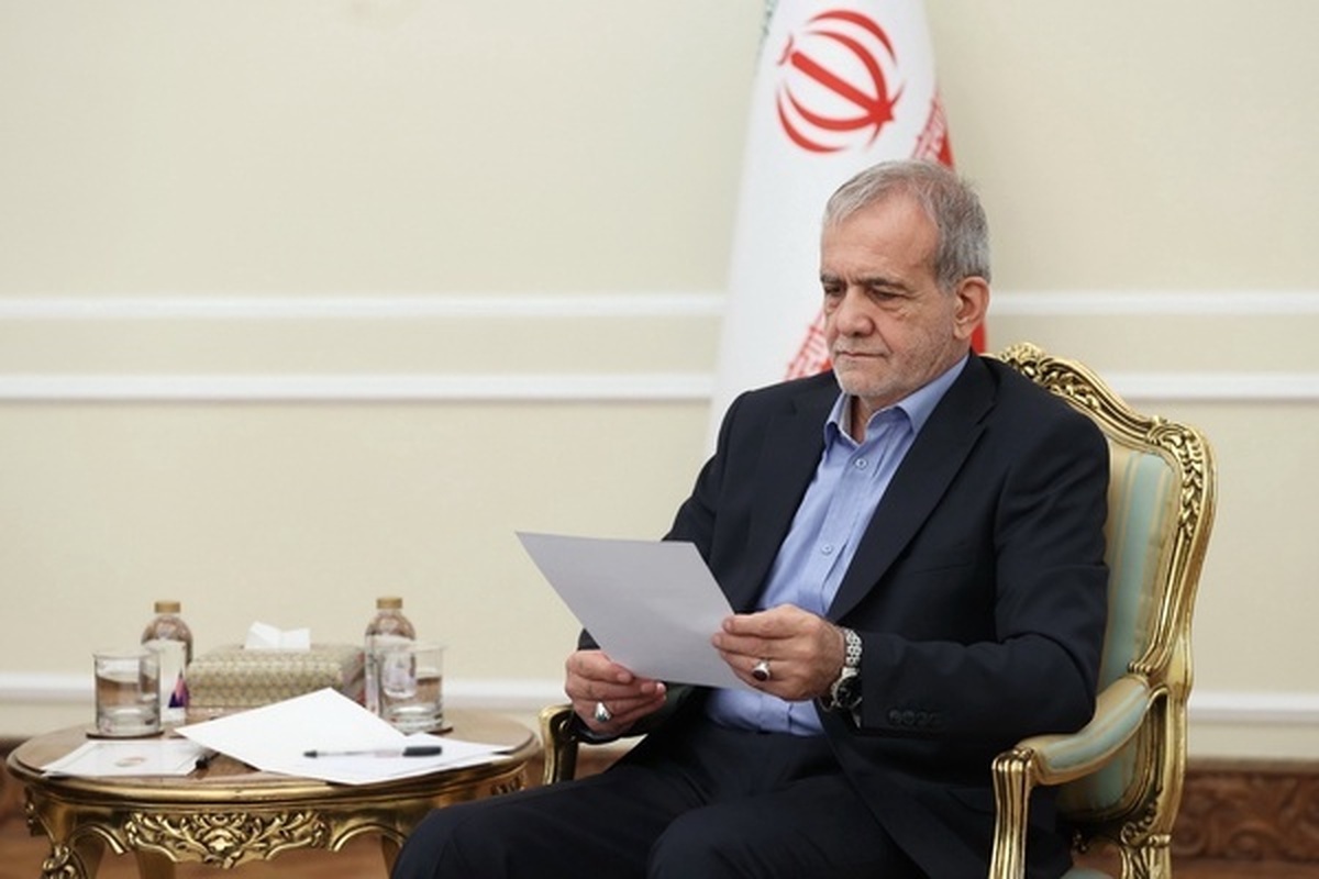 رئیس‌جمهور در پیامی قهرمانی دختران و پسران شایسته تیم ملی تکواندو را در چهاردهمین دوره مسابقات قهرمانی تکواندو نوجوانان جهان در کره جنوبی تبریک گفت.