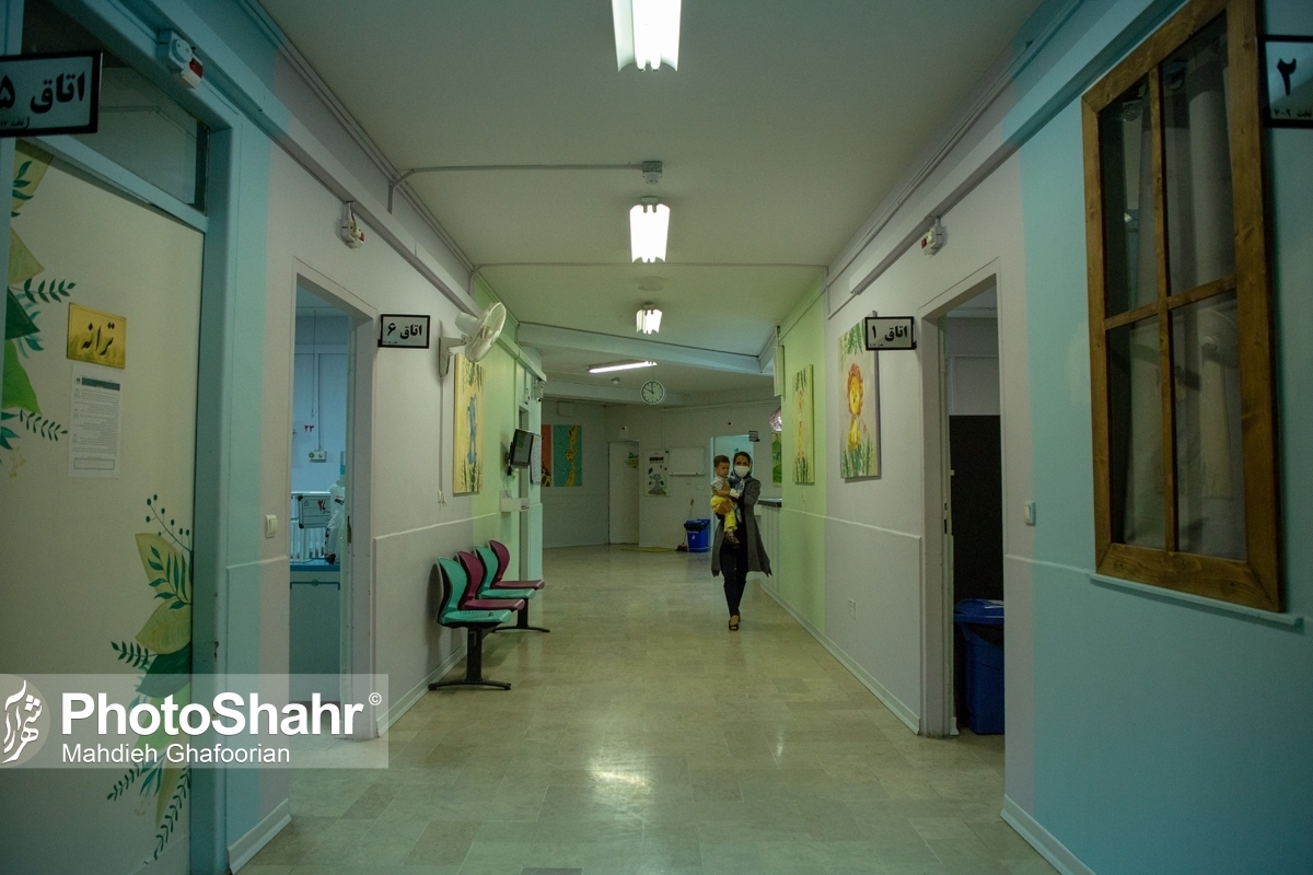 یکی از سخنرانان کنفرانس سارکوم سر و گردن کودکان گفت: به پیشرفت‌های خوبی در درمان سارکوم کودکان رسیده‌ایم و برگزاری چنین کنفرانس‌هایی فرصت خوبی برای تبادل اطلاعات میان استادان و متخصصان است.