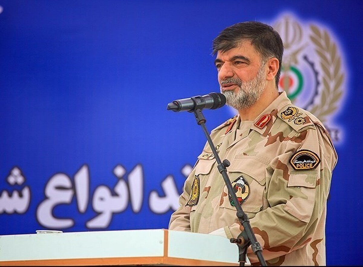 فرمانده انتظامی فراجا گفت: همدلی مرزنشینان و همکاری مرزبانان باعث استحکام بیشتر مرزها و تقویت وحدت می‌شود.