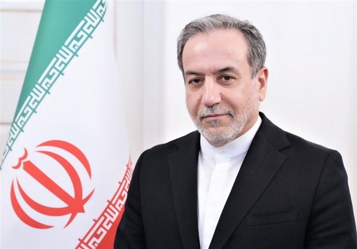 وزیر امور خارجه ایران با تداوم جنایت‌های رژیم صهیونیستی علیه لبنان و مردم فلسطینی اعلام کرد: ما در کنار مردم فلسطین و لبنان ایستاده‌ایم.