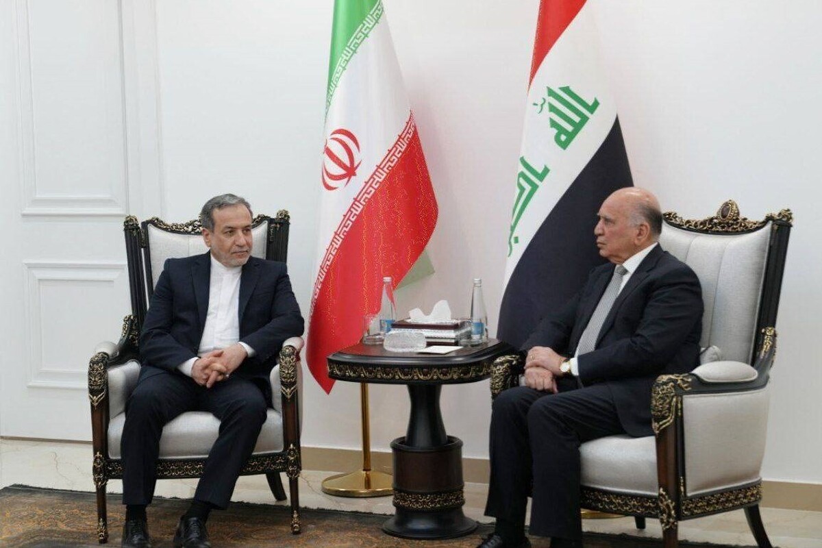 وزیر امور خارجه امروز در بغداد با بیان اینکه ایران خواهان افزایش تنش، درگیری و جنگ نیست، تصریح کرد: کاملاً برای یک وضعیت جنگی آمادگی داریم. از جنگ نمی‌ترسیم، ولی خواهان جنگ نیستیم و برای جنگ و صلح هم آماده‌ایم.