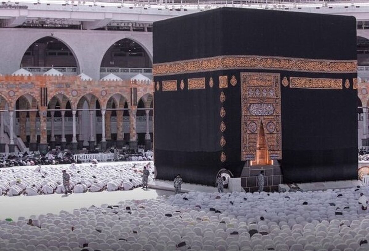 وزیر فرهنگ و ارشاد اسلامی از تلاش برای افزایش ظرفیت اعزام زائران عمره به سرزمین وحی خبر داد.