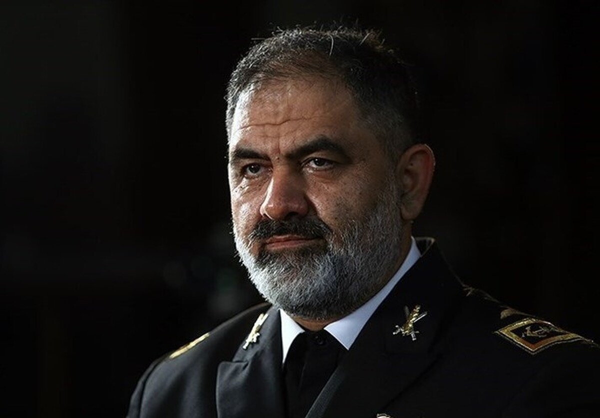 فرمانده نیروی دریایی ارتش گفت: به دشمنان می‌گوییم کوچکتر از آن هستید که در مقابل اراده کشورهای اسلامی و جبهه مقاومت بایستید و توان ایستادگی داشته باشید.