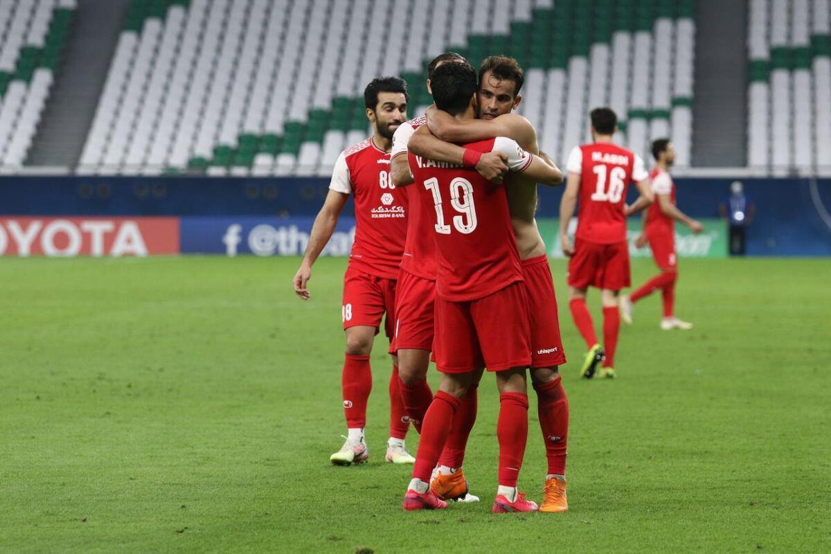 باشگاه پرسپولیس اطلاعات نادرست به هوادارانش می دهد.
