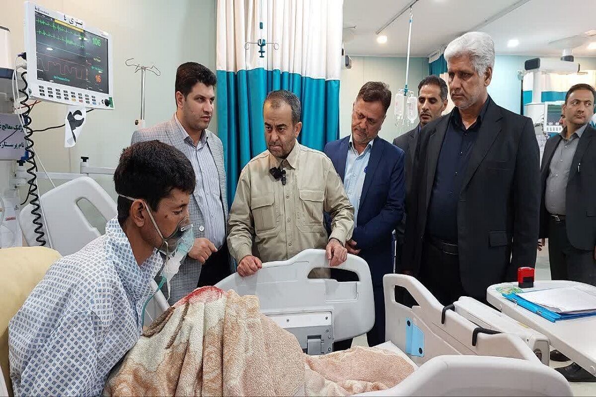 معاون درمان دانشگاه علوم پزشکی بیرجند گفت: از ۱۶ مصدوم حادثه معدن طبس اکنون ۹ نفر در بیمارستان شهید مصطفی خمینی طبس بستری هستند و یک نفر هم به یزد اعزام شده است.