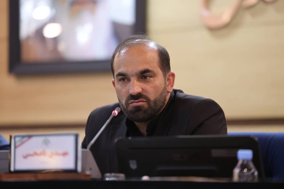 رئیس شورای اسلامی شهر مشهد مقدس گفت: از مجموع ۸ پهنه پیش‌بینی شده در بوستان کرامت، ۲ پهنه درحال اجراست که پیشرفت مطلوبی هم دارد؛ حلقه پیرامونی بوستان هم که مسیر پیاده‌راه و دسترسی است، پیشرفت بیش از ۹۰ درصد دارد.