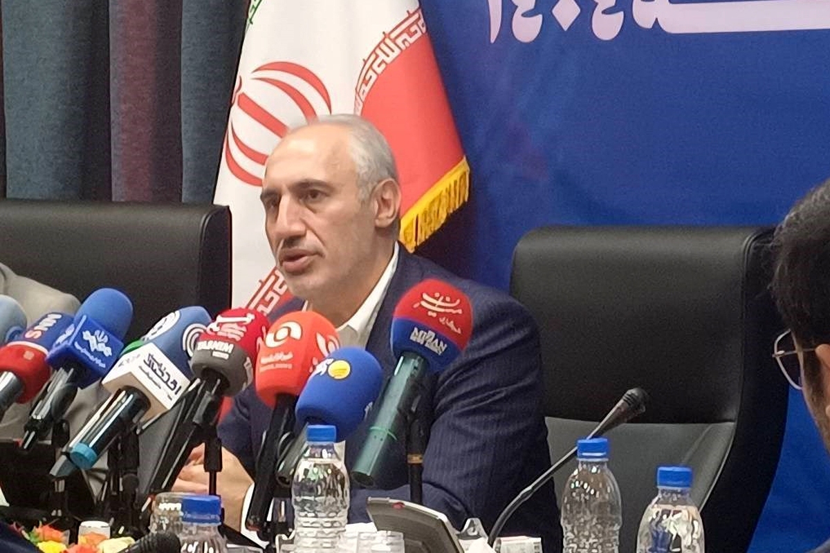 به گفته رئیس سازمان برنامه و بودجه کشور، برای اولین بار منابع و مصارف هدفمندی یارانه‌ها و همچنین بودجه شرکت‌ها وارد سرجمع بودجه شده تا بر شفافیت بودجه افزوده شود.