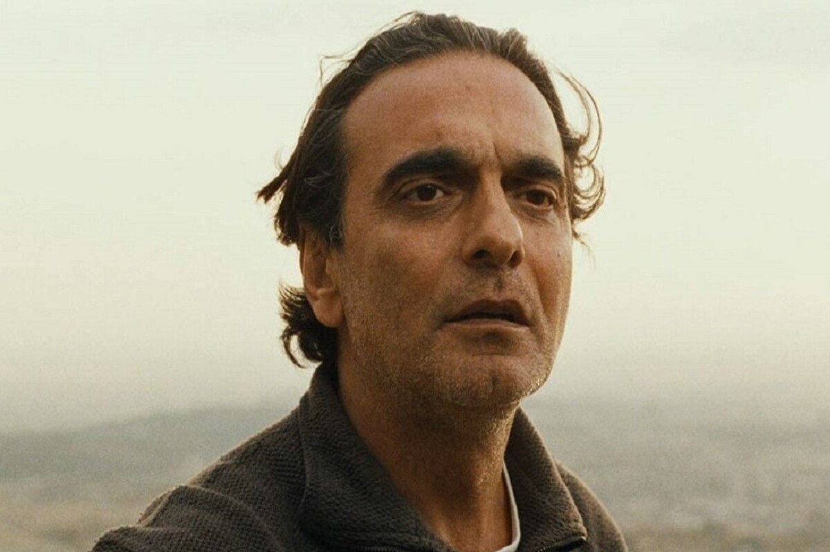 فیلم سینمایی «طعم گیلاس» به کارگردانی عباس کیارستمی در دانشگاه نظربایف در قزاقستان به نمایش درآمد.