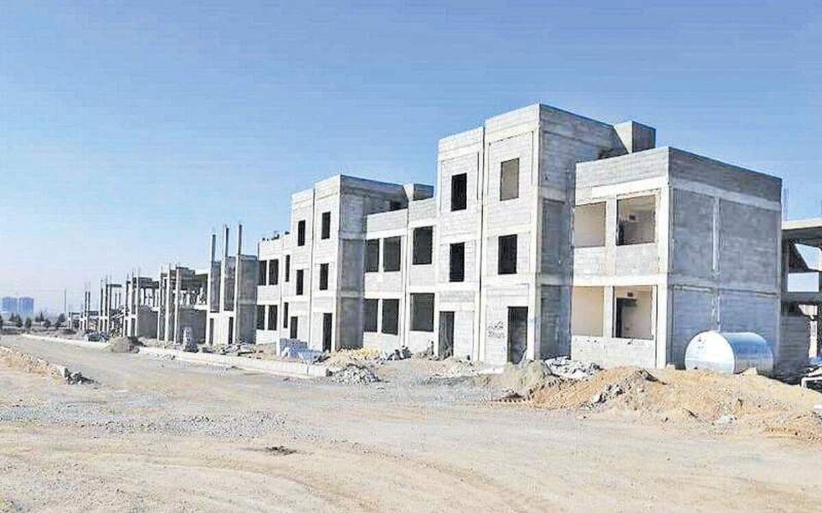 فرماندار کاشمر گفت: ۸۰۰ واحد مسکونی روستایی در مناطق زلزله‌زده این شهرستان در حال ساخت است.
