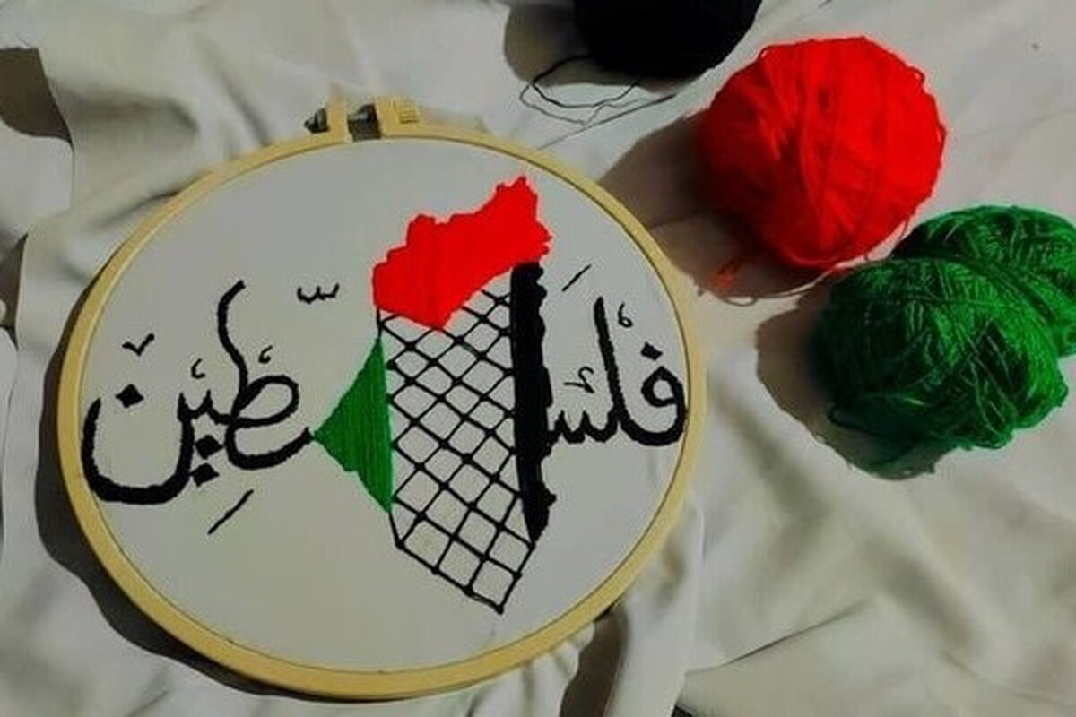 به گفته رئیس اداره میراث‌فرهنگی، گردشگری و صنایع‌دستی ایرانشهر، دختران هنرمند بلوچ در همدردی با مردم فلسطین ایده خلاقانه‌ای را اجرا کردند.
