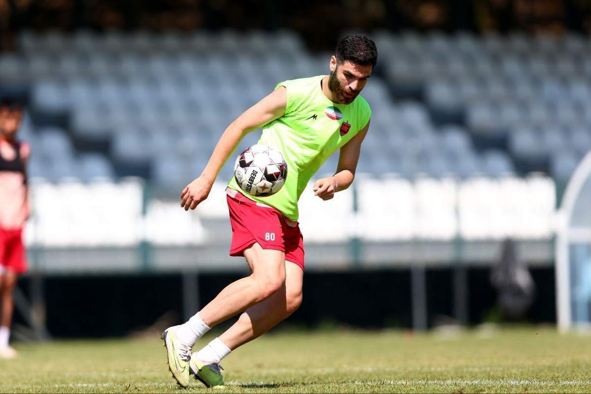 مسئولان تراکتور قصد دارند در نقل‌وانتقالات نیم فصل، ستاره مغضوب گاریدو در پرسپولیس را جذب کنند.