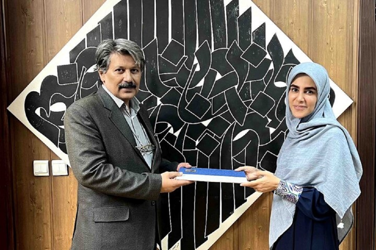 معاون امور هنری وزارت فرهنگ و ارشاد اسلامی در حکمی سعید اسلام‌زاده را به عنوان مدیر روابط عمومی این معاونت منصوب کرد.