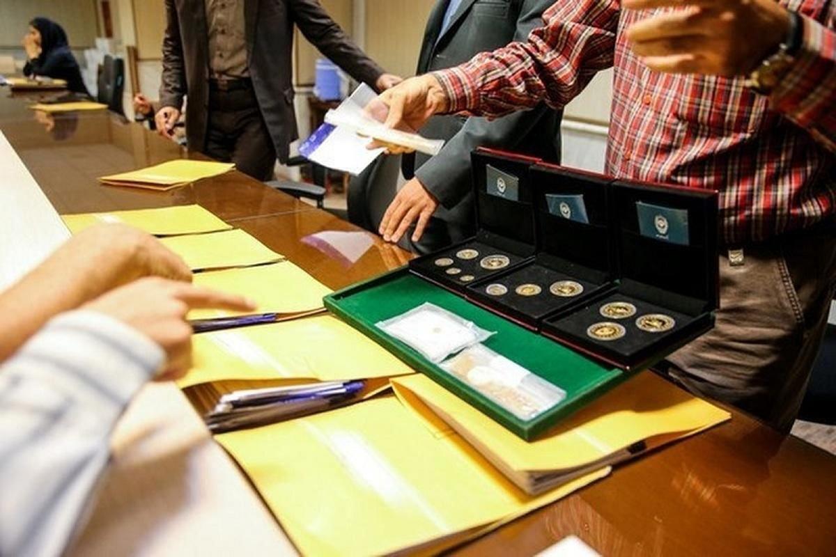 مدیرعامل مرکز مبادله ایران اعلام کرد که از روز شنبه ۱۹ آبان ماه عرضه ربع سکه ضرب سال ۱۴۰۳ آغاز می‌شود.