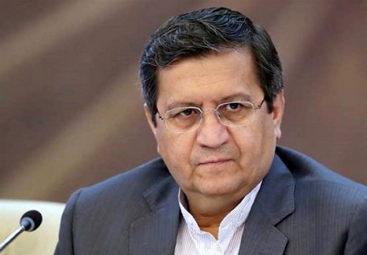 وزیر امور اقتصادی و دارایی با تأکید بر تداوم روند سامانه‌ای گمرک، خواستار تکمیل هرچه سریع‌تر استقرار ایکس‌ری‌ها در گمرکات کشور و نهایی‌سازی سامانه جامع امور گمرکی شد.