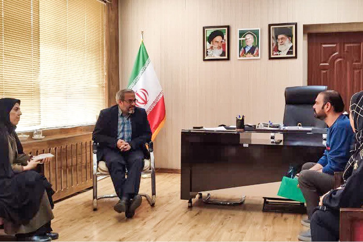 وعده رفع مشکل مدرسه علی پیوندی شهرک مهرگان مشهد در دیدار مردمی مدیر کل آموزش و پرورش خراسان رضوی