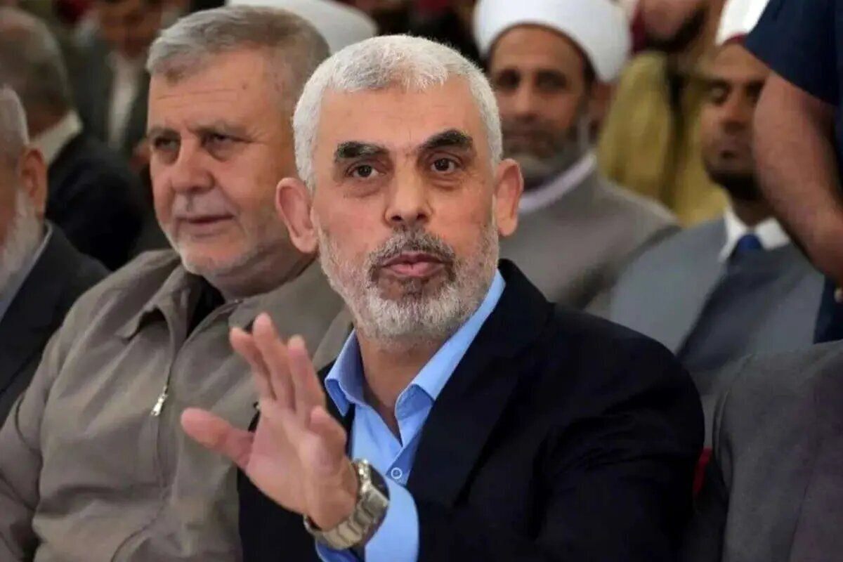 ترور یحیی سنوار بعد از شهادت ادامه دارد| موج سواری علی کریمی بر شایعات