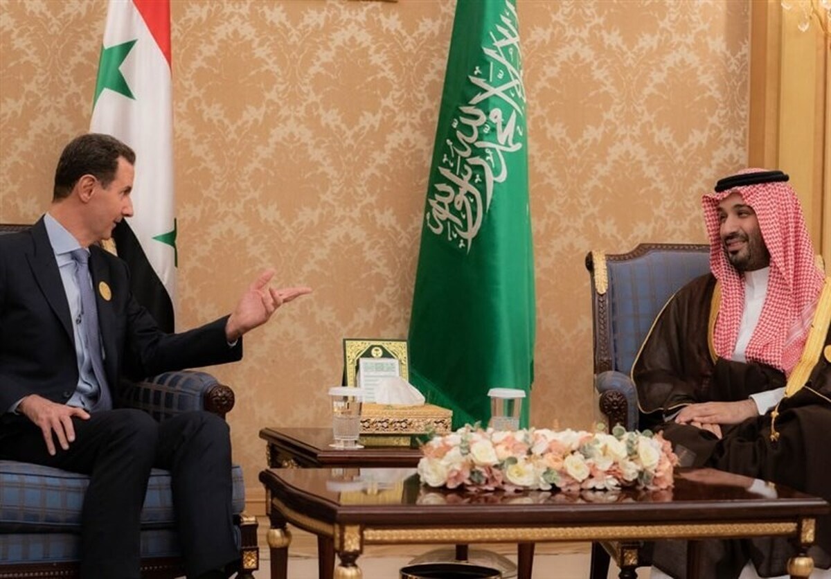 بشار اسد رئیس جمهور سوریه با محمد بن سلمان ولیعهد عربستان سعودی در حاشیه اجلاس سران در ریاض دیدار کرد.