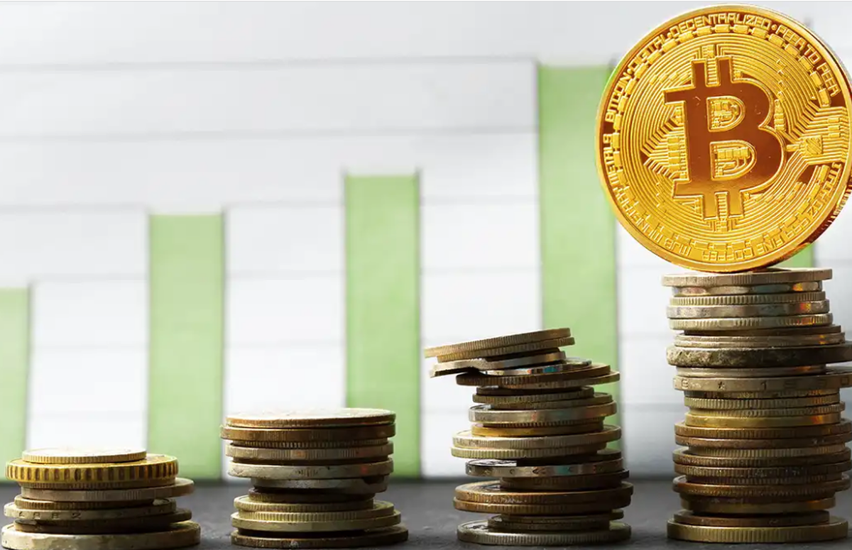 بیت‌کوین با پشت‌سرگذاشتن نقره به هشتمین دارایی بزرگ جهان تبدیل شد.