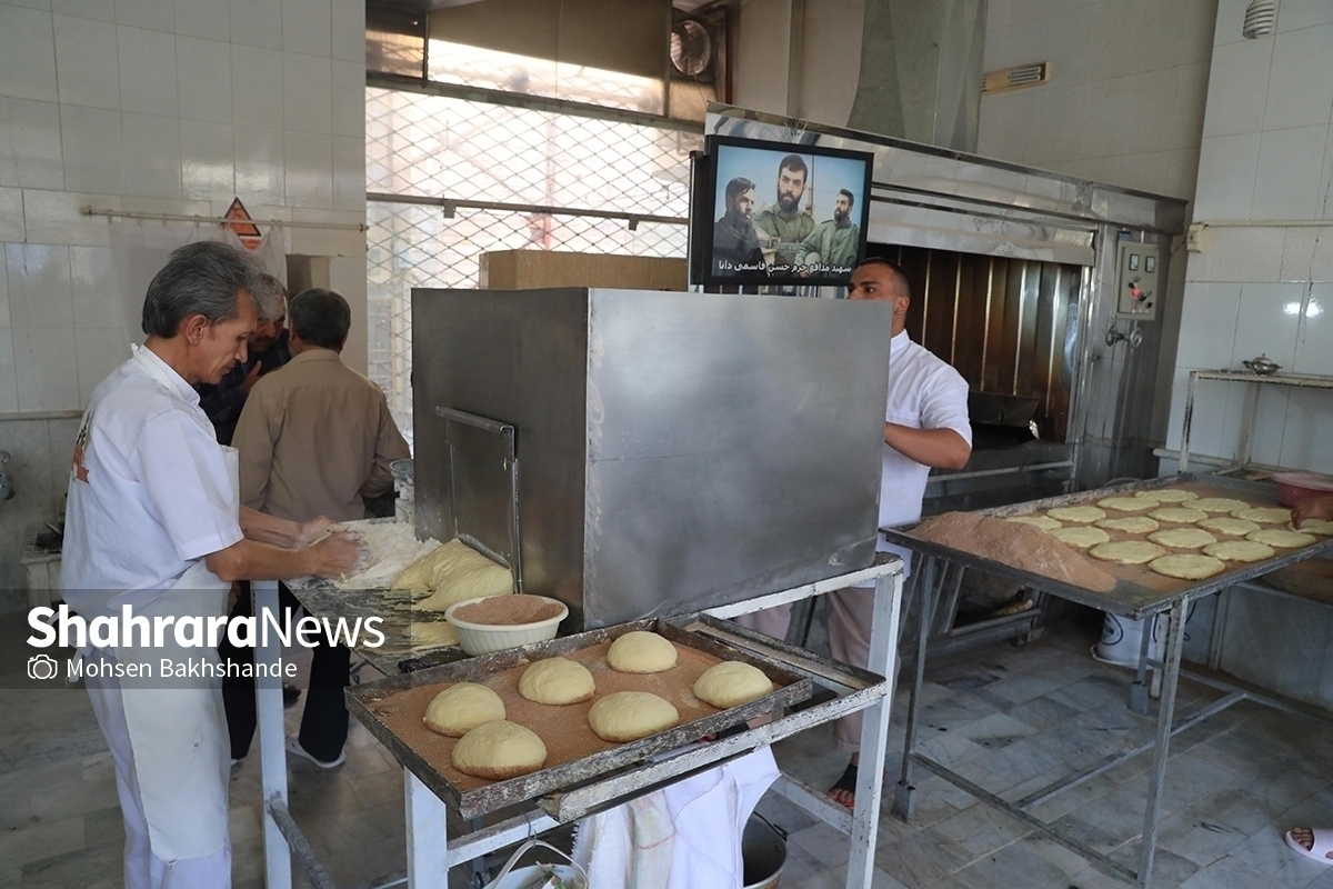 مدیر بازرسی و نظارت بر اصناف مشهد گفت: نرخ نان آزادپز در مشهد با مصوبه کارگروه تنظیم بازار خراسان رضوی، ۲۵ درصد افزایش یافت.