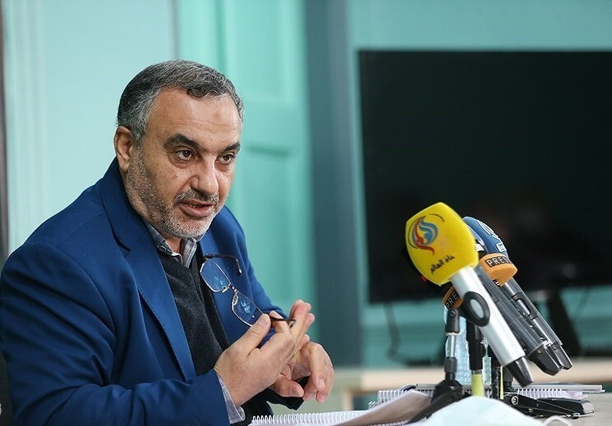 معاون حقوقی سپاه پاسداران گفت: آمریکایی‌ها باید تریلیون‌ها دلار به ایران خسارت بپردازند به جهت اینکه ۲۵ سال کشور ما را عقب نگه داشتند.