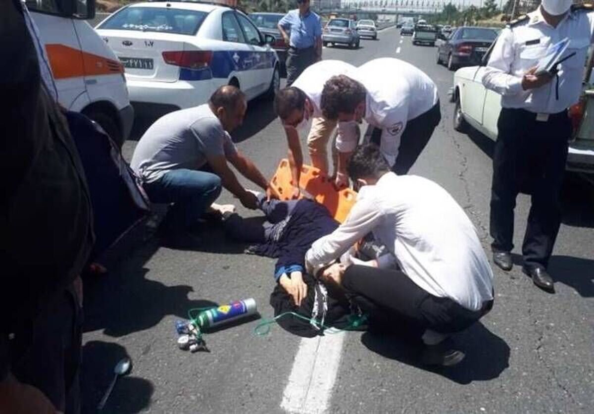 رئیس پلیس راهنمایی و رانندگی آذربایجان شرقی از جان باختن روزانه یک نفر عابر پیاده در معابر درون شهری استان بر اثر سانحه رانندگی خبر داد.