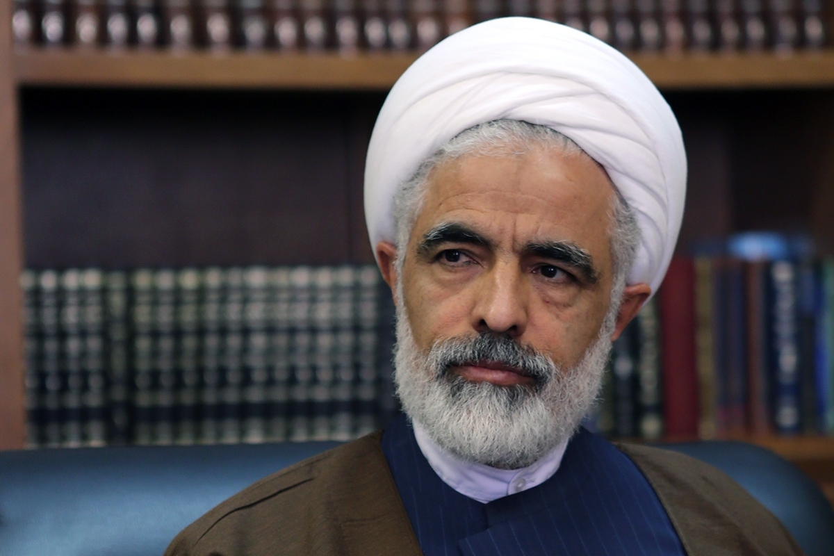 معاون حقوقی رئیس‌جمهوری با اشاره به تاکیدات رهبری انقلاب و رئیس‌جمهوری مبنی بر اینکه ما سر جنگ و دعوا با هیچ کشوری نداریم، تصریح کرد: اگر هر کشوری از جمله آمریکا بر پایه حقوق بین‌الملل و بر پایه به رسمیت شناختن ملت ایران و اراده آنان آمادگی مراوده قانون‌مند و عادلانه داشته باشد، جمهوری اسلامی ایران هم آماده است.
