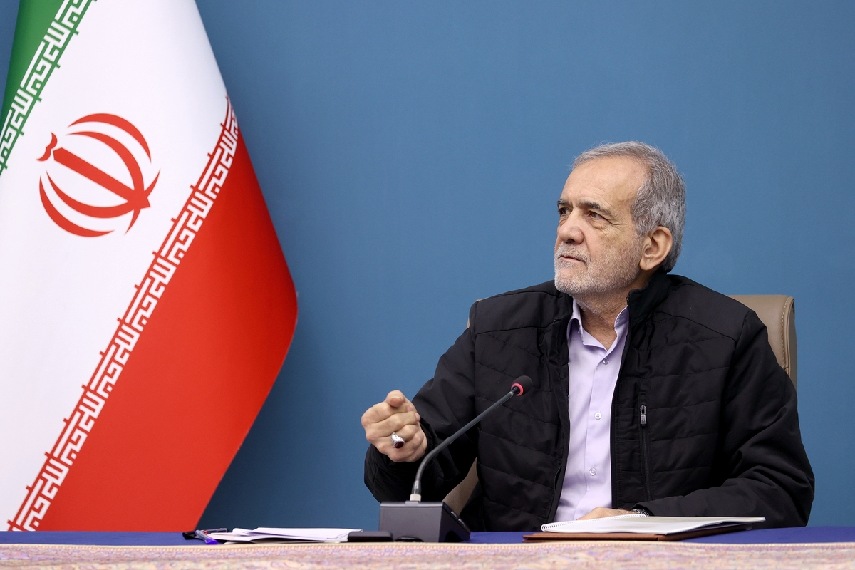 رئیس‌جمهور «قانون فهرست قوانین و احکام نامعتبر در حوزه تأمین اجتماعی» را برای اجرا به مجلس شورای اسلامی، وزارت تعاون، کار و رفاه اجتماعی و معاونت حقوقی رئیس‌جمهور ابلاغ کرد.