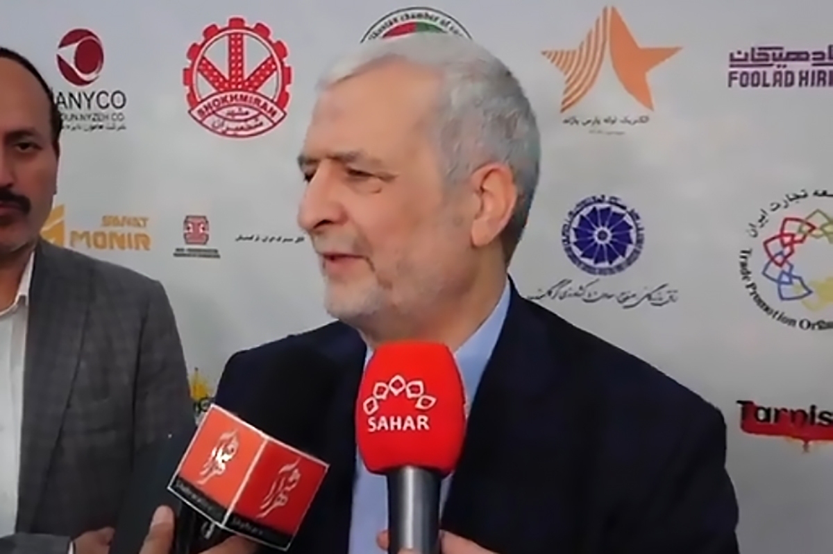 نماینده ویژه رئیس جمهور در امور افغانستان با بیان اینکه خراسان رضوی یکی از ممتازترین استان‌ها در توسعه همکاری‌های اقتصادی با کشور‌های همسایه است و مشهد ظرفیت زیادی برای توسعه همکاری‌های اقتصادی با افغانستان دارد گفت: سیاست ما در رابطه با این کشور تداوم حمایت از مردم و توسعه همکاری‌های همه‌جانبه است.