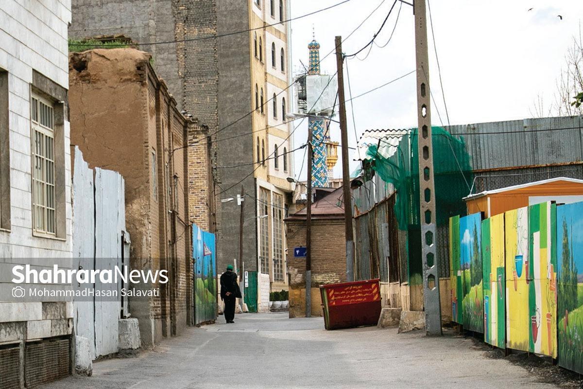 مدیرعامل شرکت بازآفرینی شهری ایران با اشاره به برنامه خانه‌دارکردن مردم در بافت فرسوده از طریق وام ارزان‌قیمت، گفت: با هزینه ساخت یک واحد ۸۰ متری در پرند می‌توان واحد ۴۰ متری در تهران خریداری کرد.