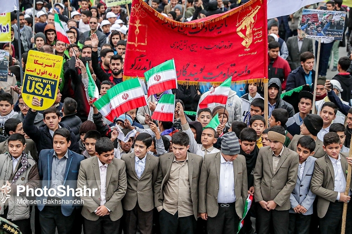 معاون وزیر آموزش و پرورش سیزدهم آبان ماه امسال را روز همدردی با دانش‌آموزان و کودکان و نوجوانان بی‌دفاع فلسطین و غزه دانست و گفت: حضور پررنگ و هماهنگ تشکل‌های دانش‌آموزی در مراسم سیزدهم آبان ماه ضرورت دارد.