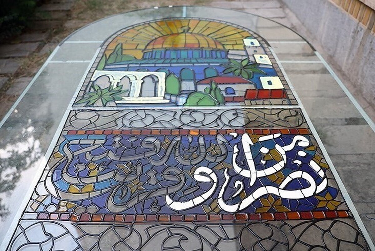 در نمایشگاه «هنر طوفان» که نمایشگاهی از آثار هنری چیدمان، پرفورمنس و ویدئو‌های هنری جدید است، بانوان هنرمند آثار هنرهای تجسمی خود با موضوع فلسطین را به نمایش گذاشتند.